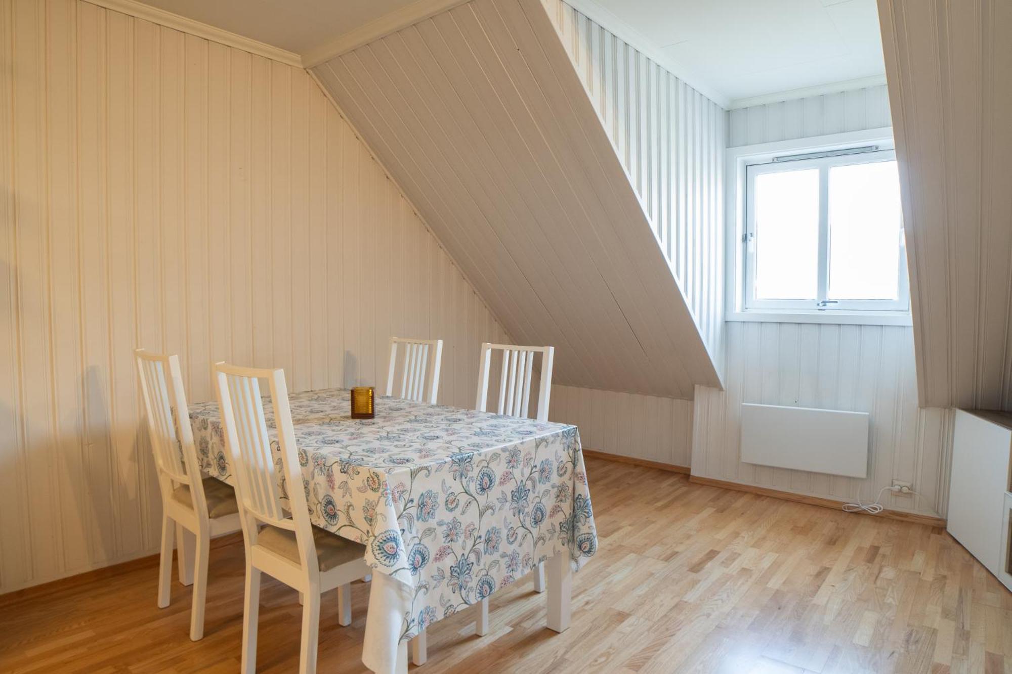 2 And 3 Rooms Apartments Tromso Phòng bức ảnh
